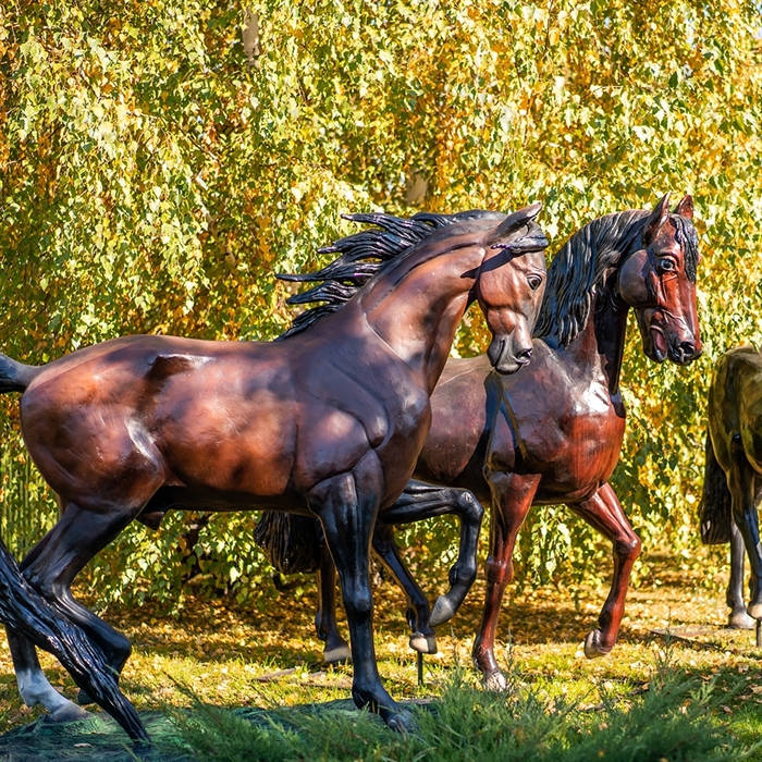 объемная фигура конь арабский