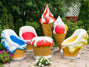 {{photo.Alt || photo.Description || 'Комплект мебели Мороженое 6 шт 16450 стеклопластик'}}