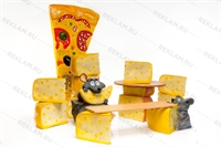 большие муляжи сыра