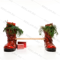 уличная лавка сапоги