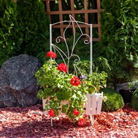 декоративное ограждение с кашпо