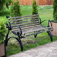 парковая уличная скамейка