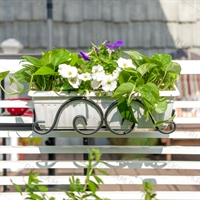 цветочный кронштейн