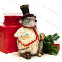 фигура для витрины магазина