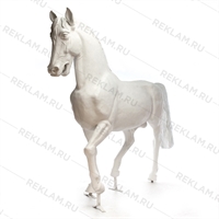 Ростовая фигура Конь рысак, стеклопластик, 230 x 287 см. - фото 18693