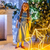 Объемная фигура девочки Элли