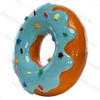 муляж пончика с голубой глазурью