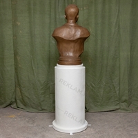 Бюст Олег Кошевой - фото 21816