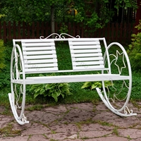 практичная мебель для улицы