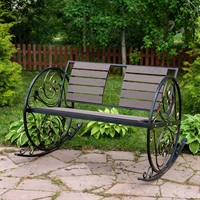 кресло-качалка для летнего кафе