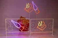 неоновая реклама бутылка пепси