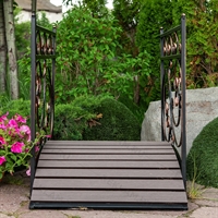 мостик из металла