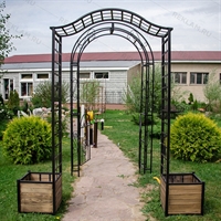 арка с кашпо