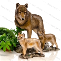 ростовая фигура волчица