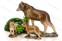 волчица с волчатами ростовая фигура