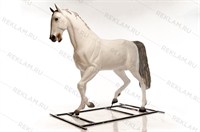Объемная фигура Конь рысак