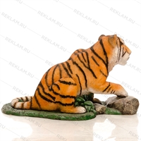 Фигура тигренок на камне символ 2022