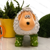 Фигура овечки для оформления витрины магазина