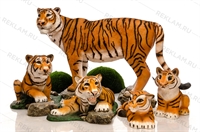 семейство тигров объемные фигуры