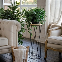 Напольная подставка для цветов лофт