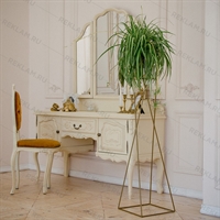 кованая подставка под цветы