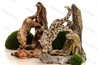 скульптура барс на дереве