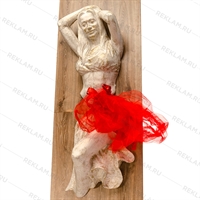 объемная фигура девушка из стены