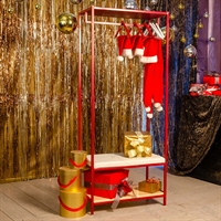 Кованая вешалка для одежды