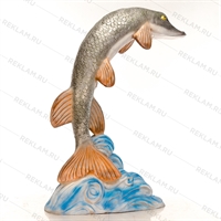 фигура щука для оформления входной группы