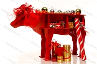 торговое оборудование в виде животного коровы