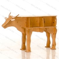 Промо-витрина в виде животного коровы