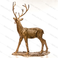 объемная фигура олень