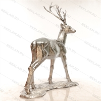 ростовая фигура олень