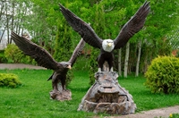 садовый фонтан орел