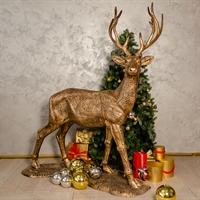 новогодняя фигура олень