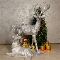 новогодняя фигура олень