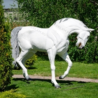 объемная фигура конь рысак