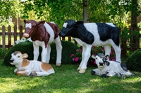 теленок садовая фигура