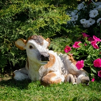 фигура теленок