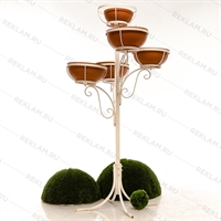 кованая стойка вертикального озеленения