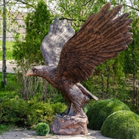 садовая фигура орел