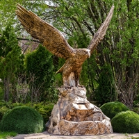 орел горный