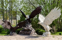 Фигуры орлы для парка