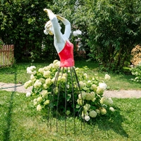 Ландшафтная скульптура балерина Ландшафтная скульптура балерина