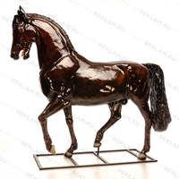 Объемная фигура Конь вороной - фото 33421