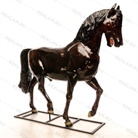 Объемная фигура Конь вороной - фото 33423