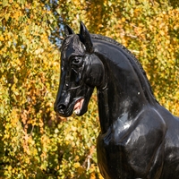 Объемная фигура Конь вороной