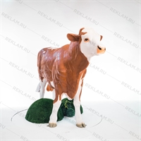 Ростовая фигура Бык симментальской породы