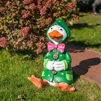 Фигурка утенок в плаще - фото 35123