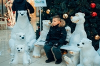 новогодние фигуры белых медведей